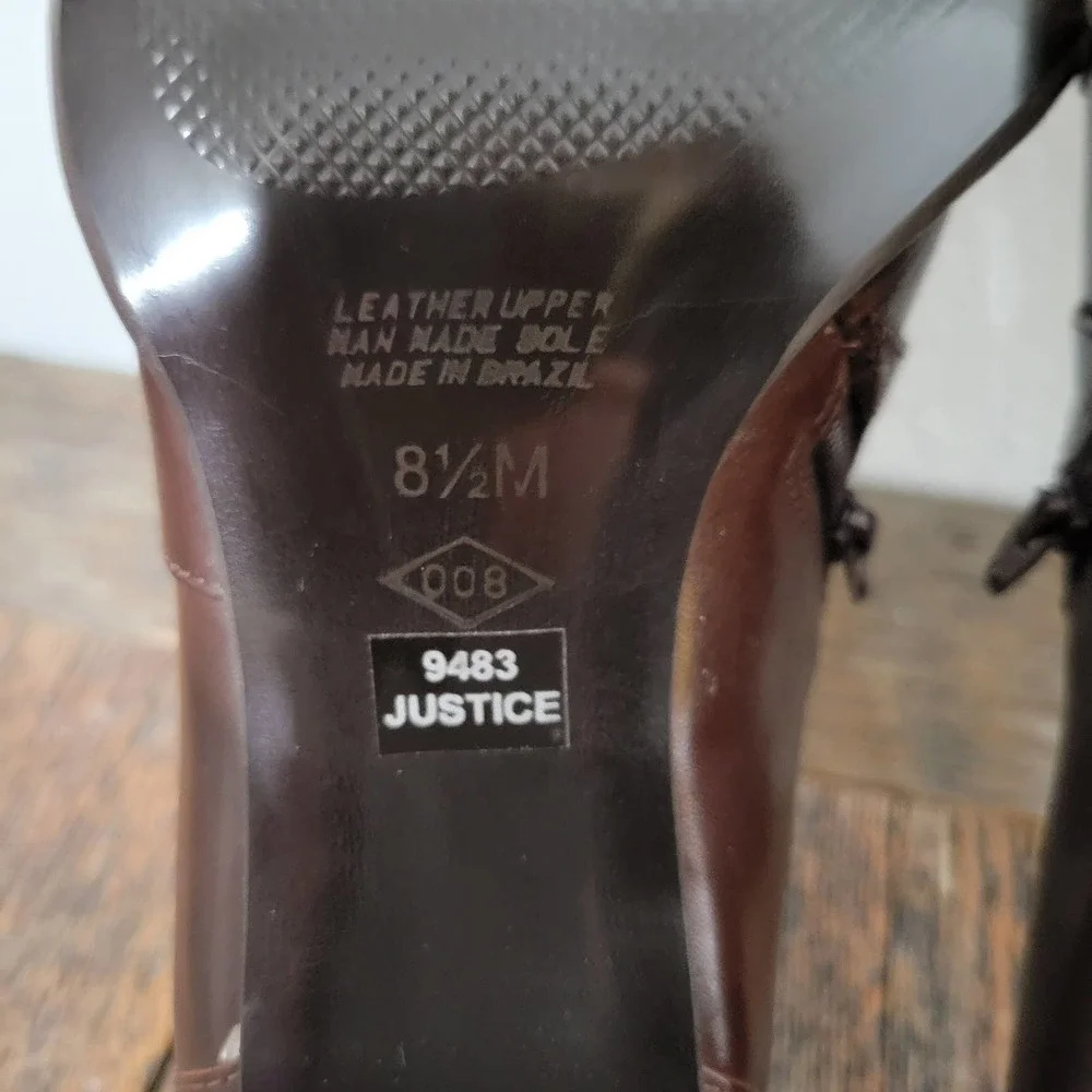 dibia 'Justice' Square Toe Brown Leather Side Zip Pumps - Picture 8 of 8